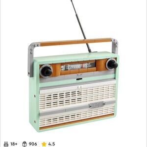 LEGO Vintage Style Radio - Mint and Gray